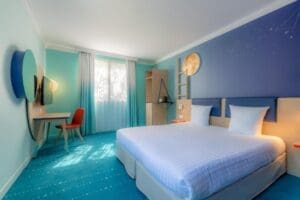 grand magic hotel near disneyland paris bedroom