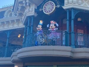 good morning from mickey and minnie