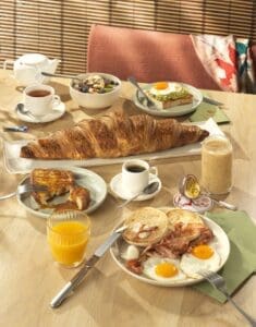 sports bar breakfast