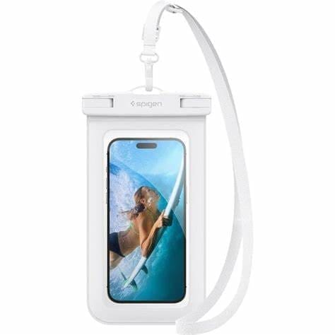 Waterproof phone pouch for Disneyland Paris rainy days
