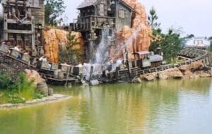 big thunder mountain splash effect