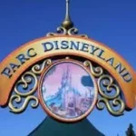 disneyland park restaurant guide